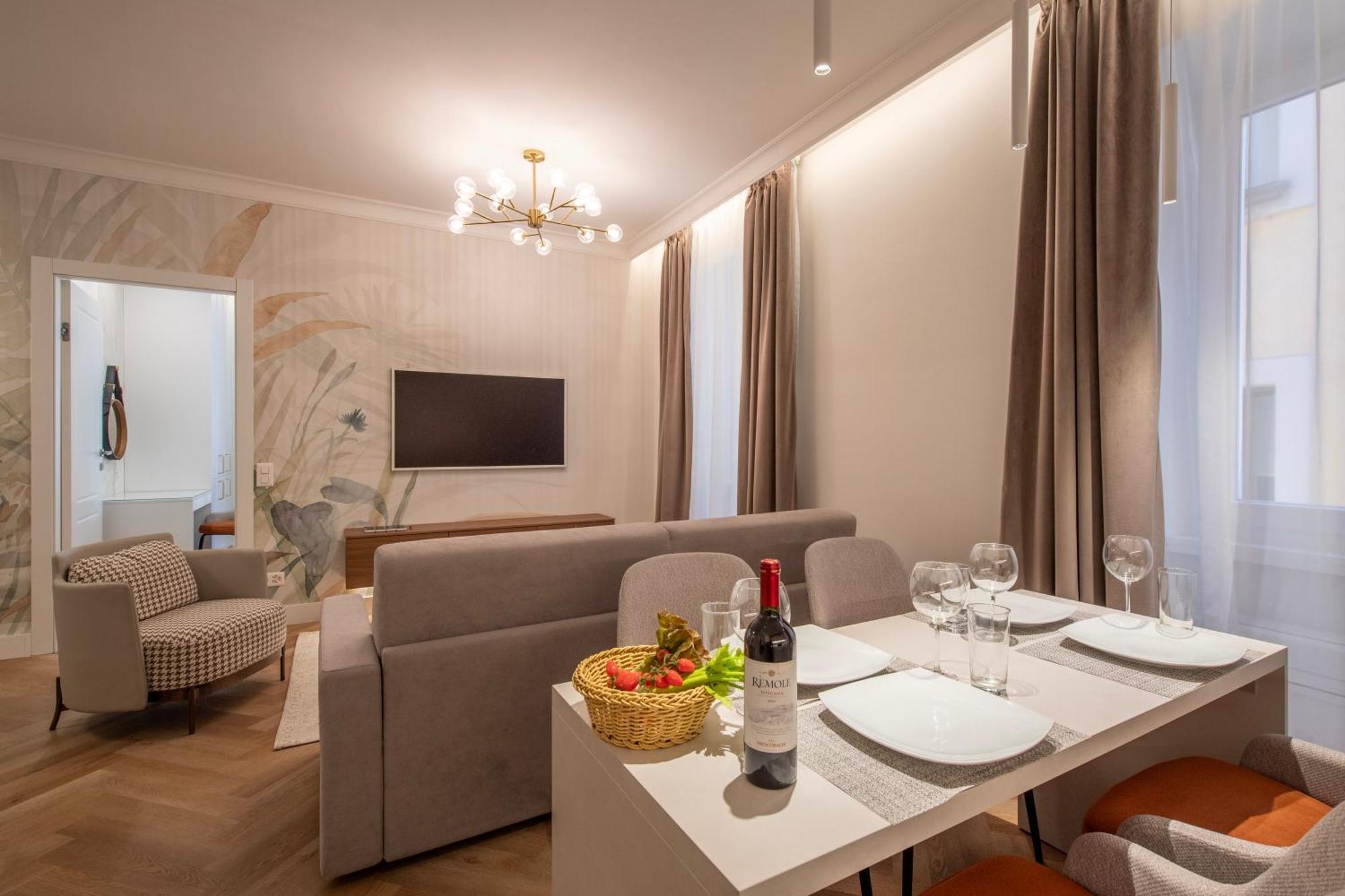 Novos Central Apartments 盧加諾 外观 照片