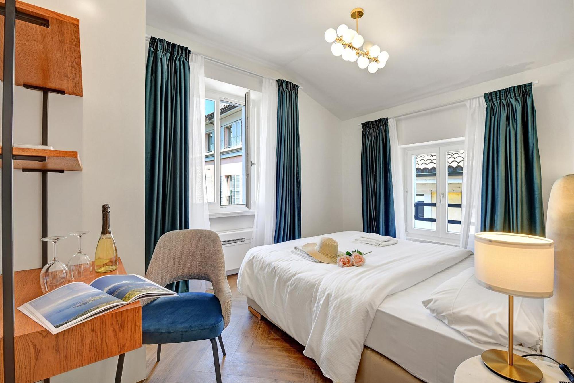 Novos Central Apartments 盧加諾 外观 照片