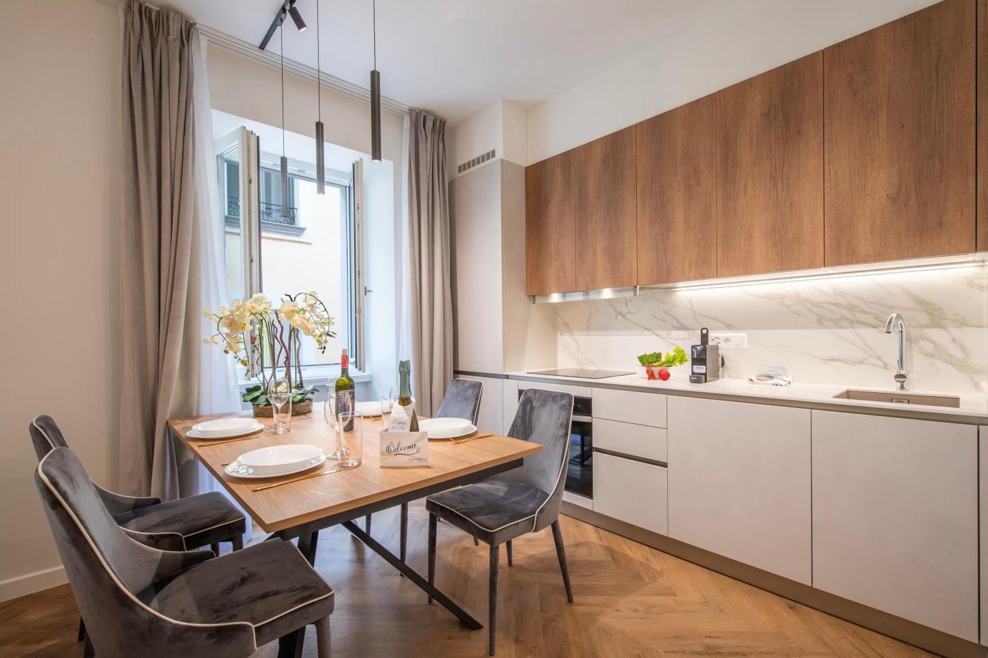 Novos Central Apartments 盧加諾 外观 照片